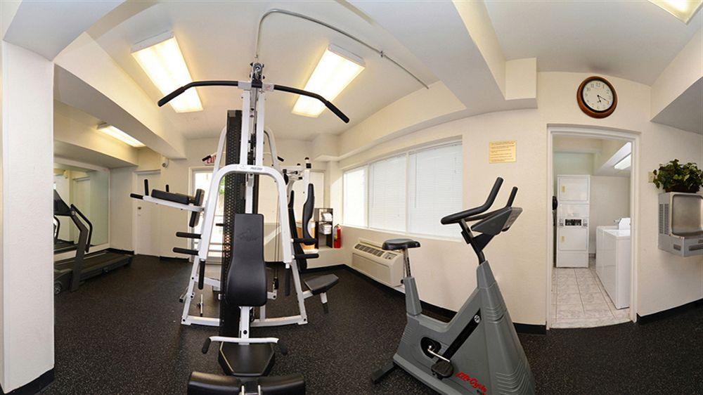 Stayapt Suites Alexandria-Fort Belvoir Екстер'єр фото