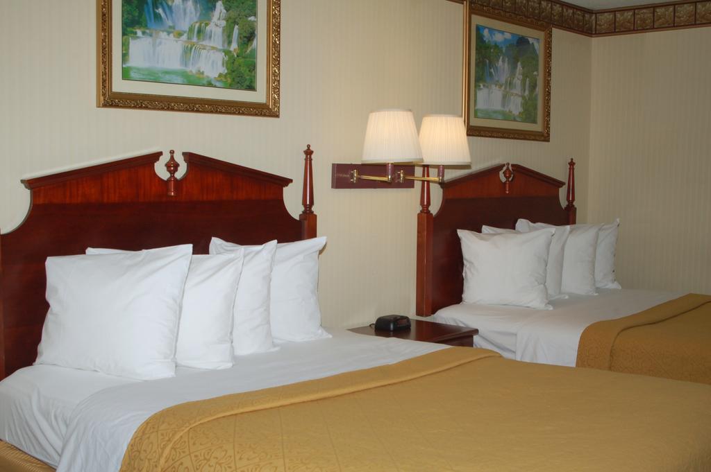 Stayapt Suites Alexandria-Fort Belvoir Екстер'єр фото