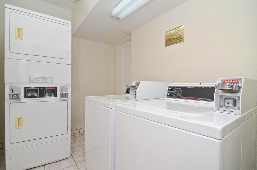Stayapt Suites Alexandria-Fort Belvoir Екстер'єр фото